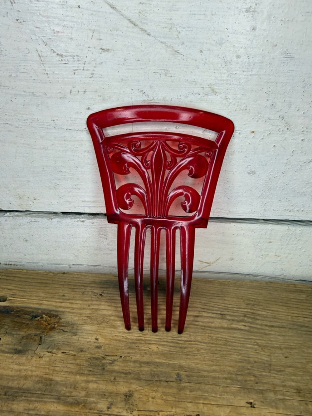 Vintage 1940s–1950s Red Art Deco Hair Comb | Sculptural Statement Piece ✨❤️